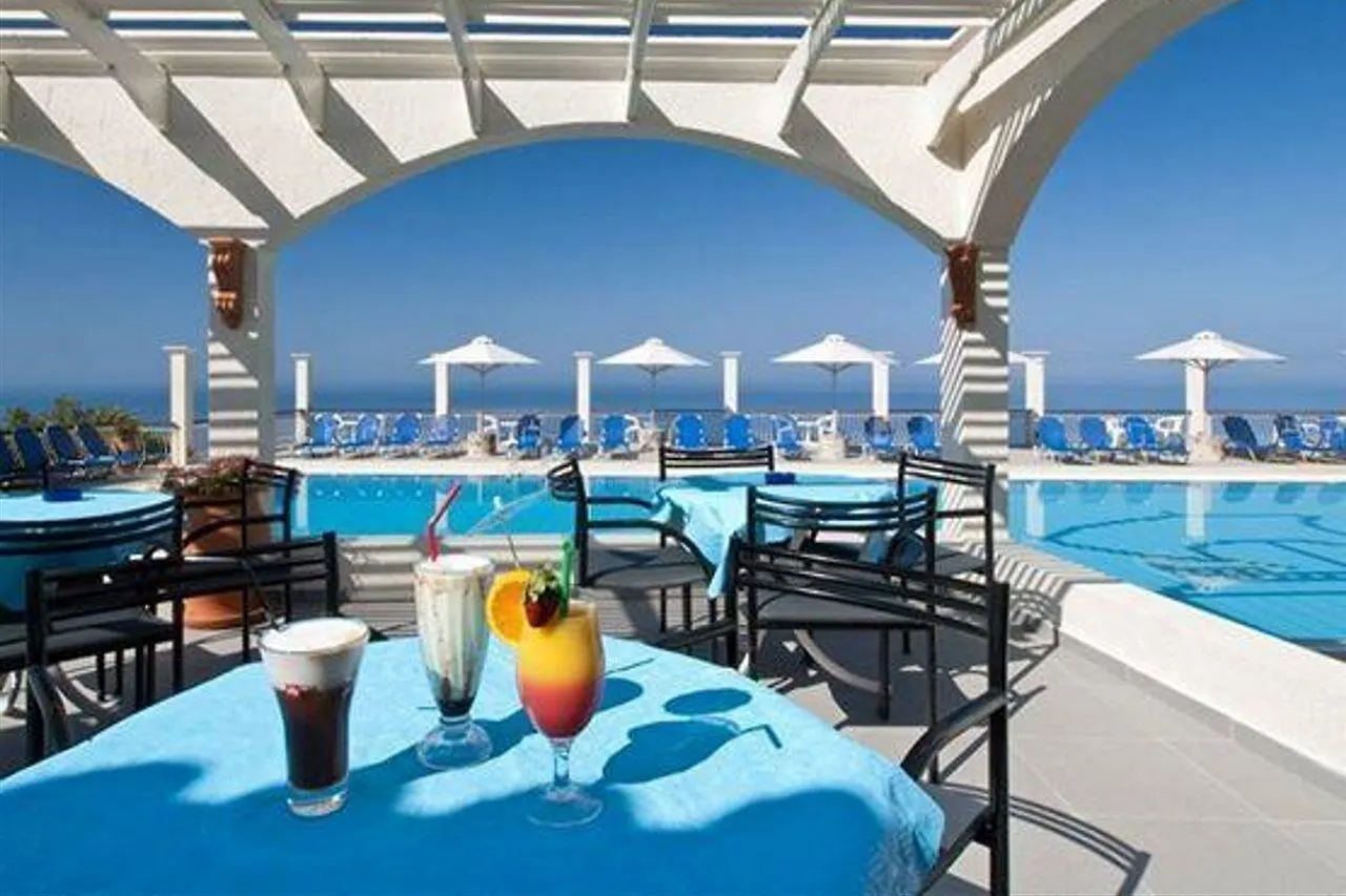 Mouikis Sun Village Lakíthra Aparthotel